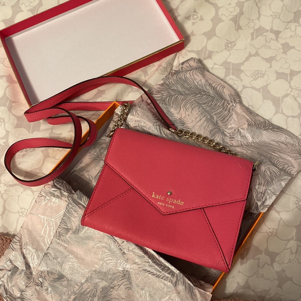 Kate Spade Wallet on a Chain Pink